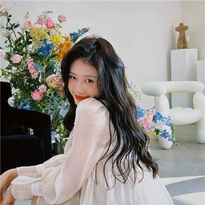 小鱼莉莉